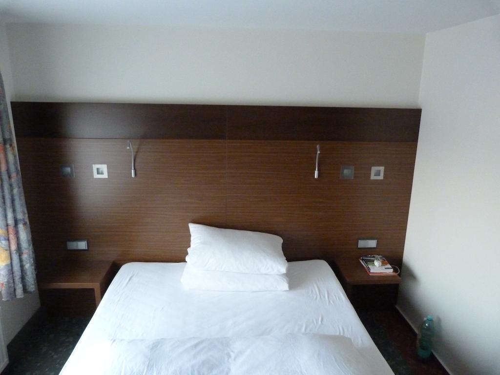 Hotel Krone Haigerloch Rum bild